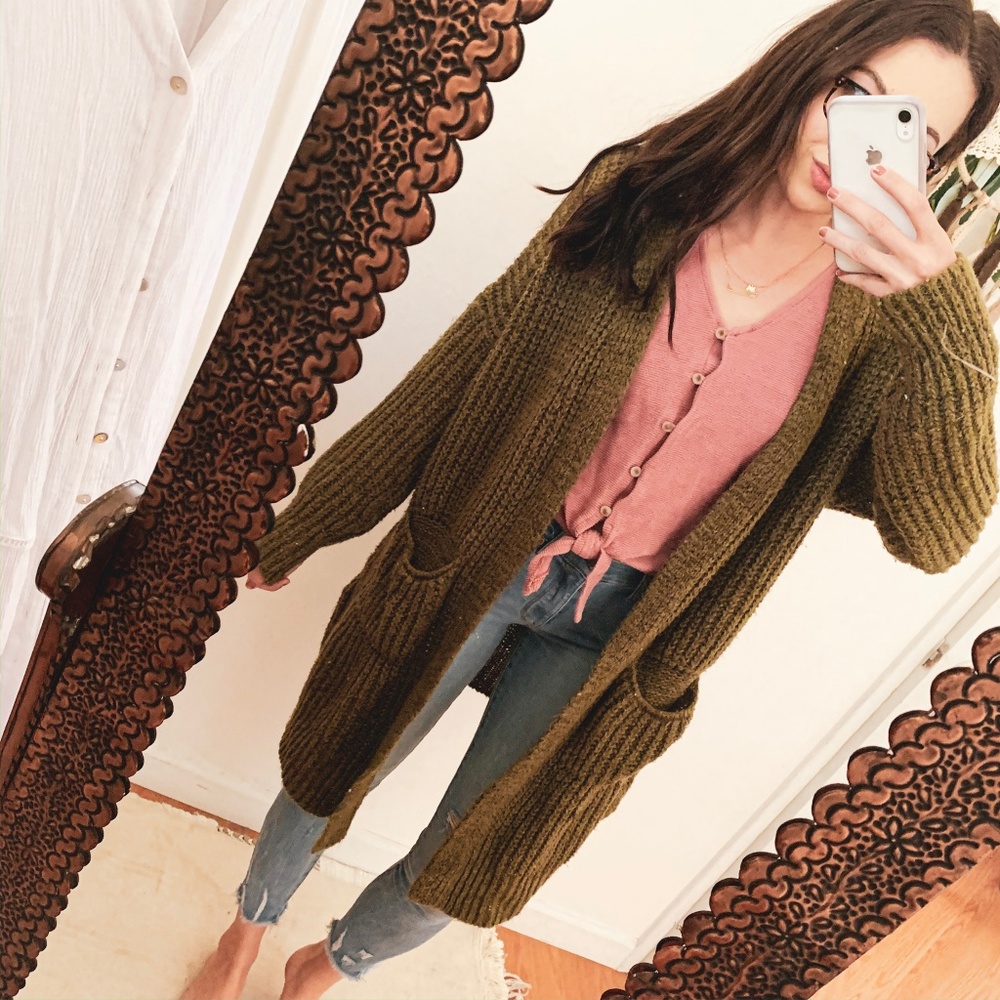 BOOHOO CARDIGAN SWEATER SIZE S/M NWOT GREEN CUTE!